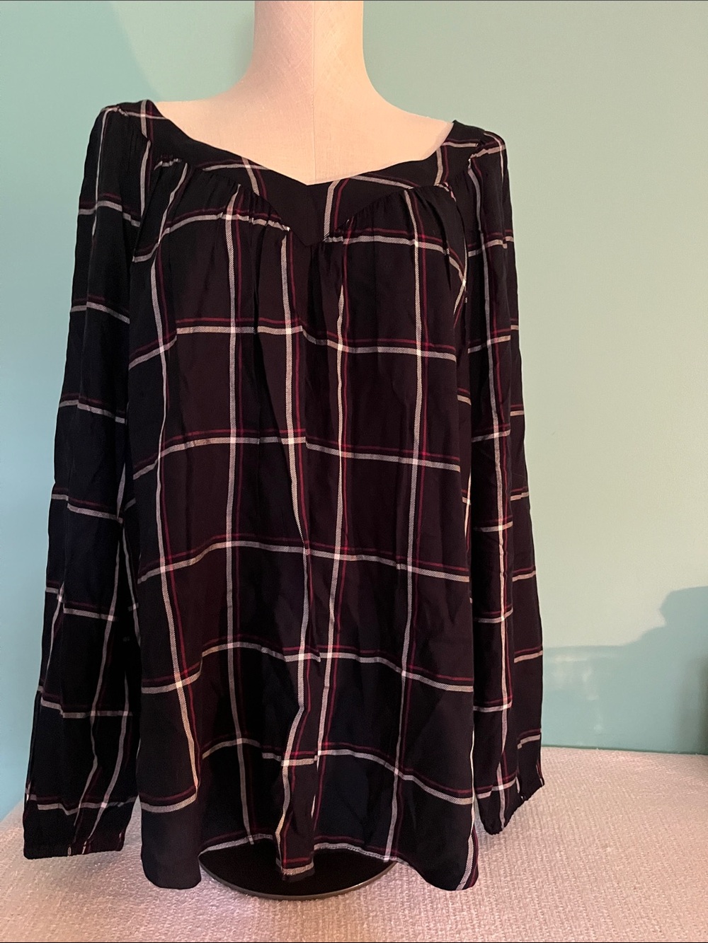 LOFT Navy Plaid pull over top with White and Burgundy Stripes